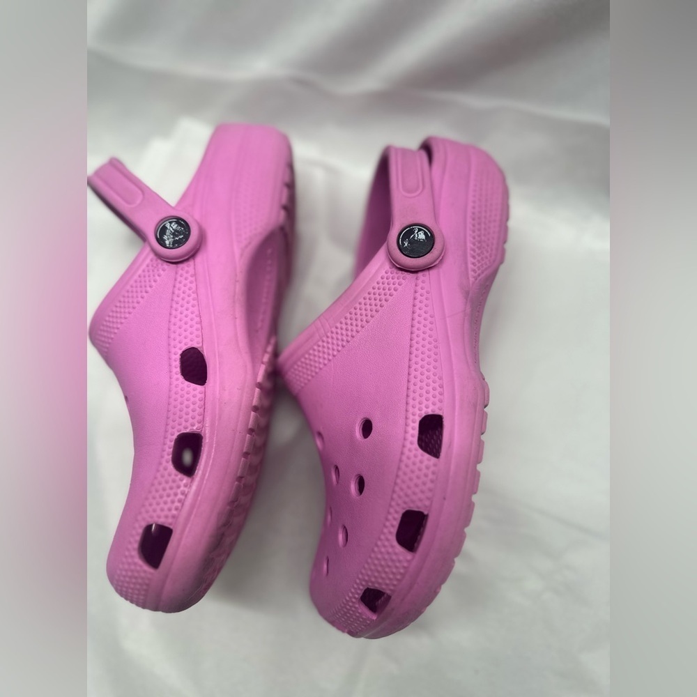 Crocs Classic Clog Sz: M:5/W:7 Taffy Bubble gum Ballerina Pink Lightweight. - Picture 2 of 8
